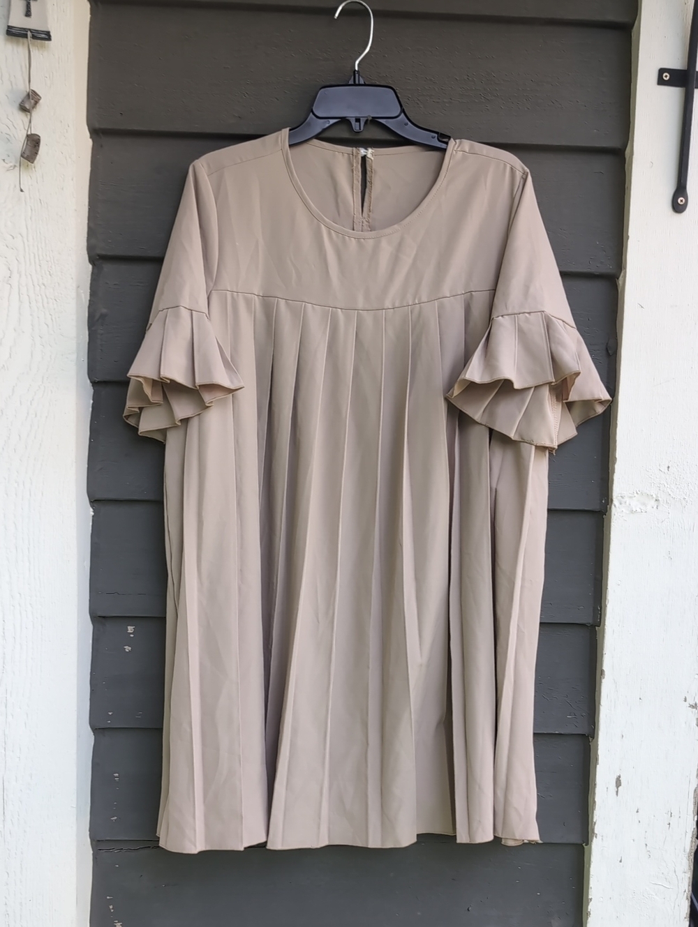 Pleated Ruffle Sleeve Tunic Dress in Taupe Size XL